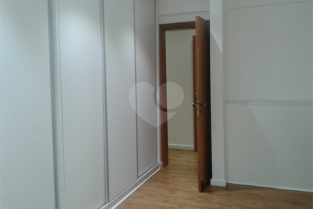 Apartamento à venda com 4 quartos, sendo 3 suítes, em Santana, São Paulo, SP