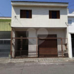 Sobrado à venda com 3 quartos, sendo 1 suíte, em Tremembé, São Paulo, SP