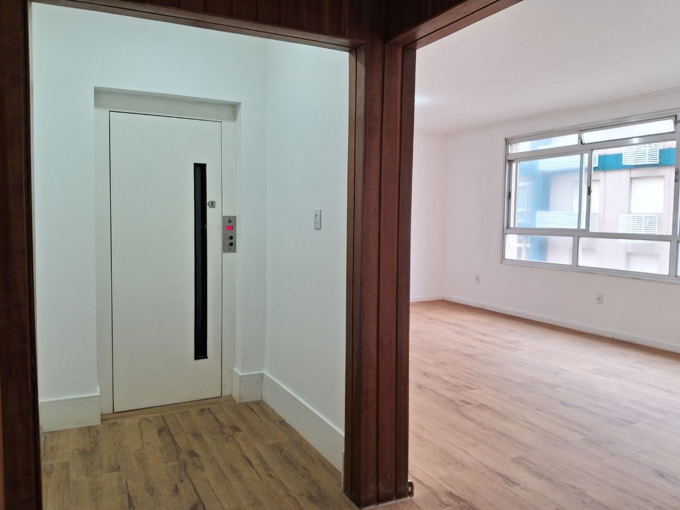 Apartamento com 3 dormitórios à venda, 180 m² por R$ 1.500.000,00 - Gonzaga - Santos/SP