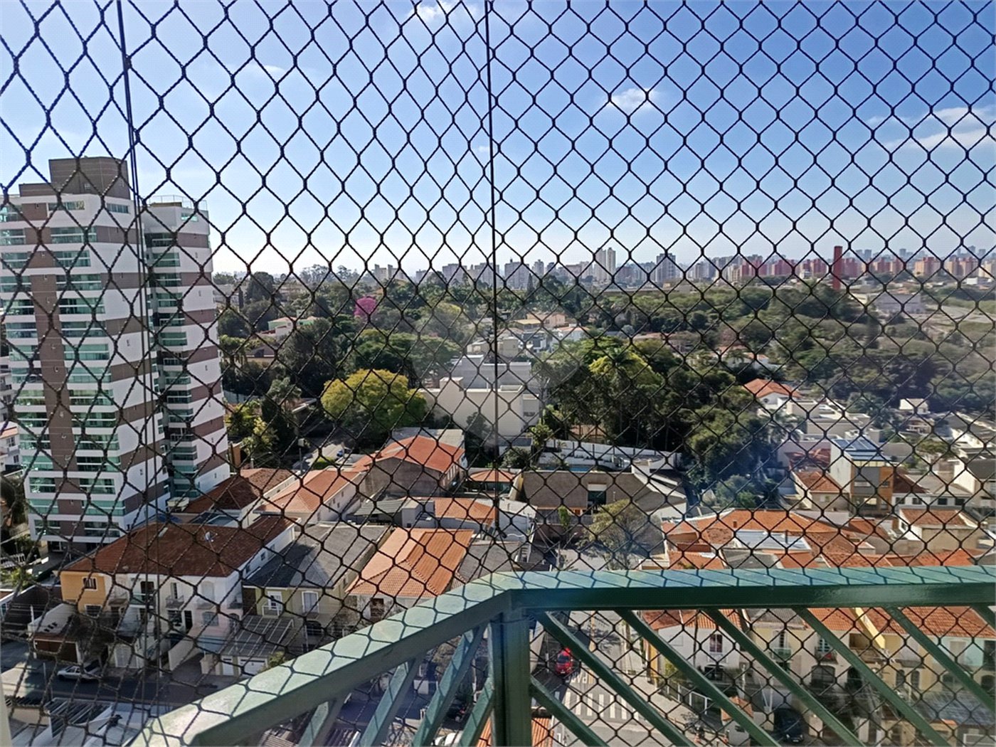 Apartamento à venda com 4 quartos, sendo 1 suíte,  em Anchieta, São Bernardo do Campo, SP