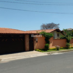 Casa à venda com 2 quartos em Jardim do Lago, Atibaia, SP