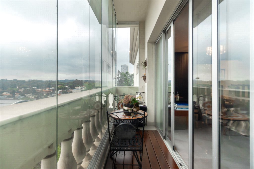 Apartamento à venda com 2 quartos, sendo 1 suíte, em Campo Belo, São Paulo, SP