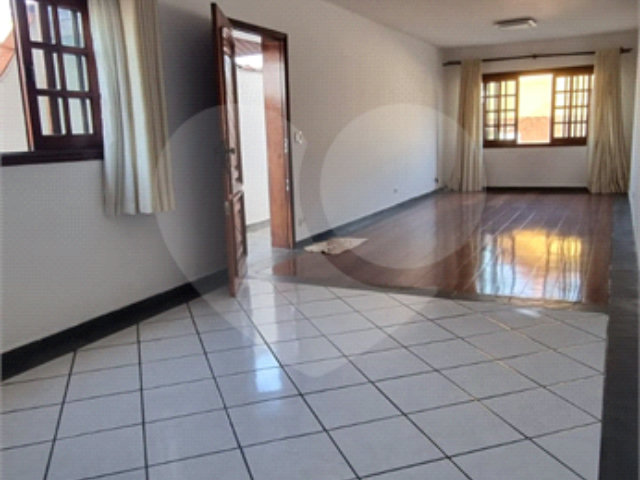 Sobrado à venda com 3 quartos, sendo 1 suíte,  em Casa Verde, São Paulo, SP