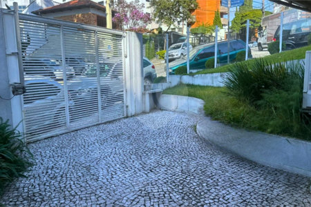 Sobrado à venda com 3 quartos, sendo 1 suíte,  em Água Fria, São Paulo, SP