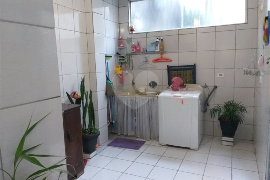 Sobrado à venda ou para alugar com 3 suítes em Santana, São Paulo, SP