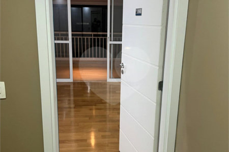 Apartamento à venda com 3 quartos, sendo 1 suíte, no Centro, São Bernardo do Campo, SP