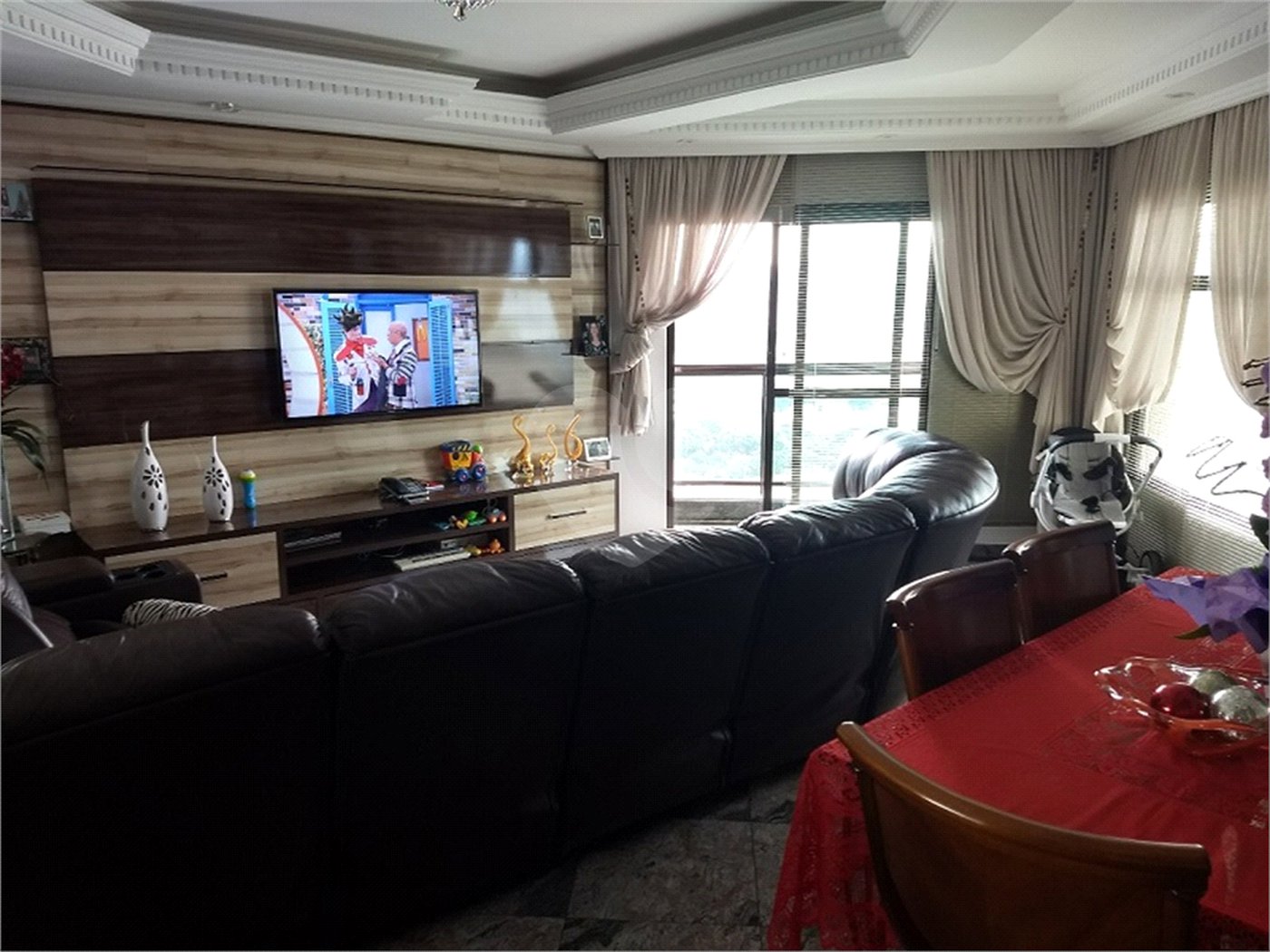 Triplex à venda com 4 suítes em Vila Paulicéia, São Paulo, SP