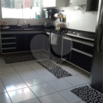 Sobrado à venda com 3 quartos, sendo 1 suíte,  em Tremembé, São Paulo, SP