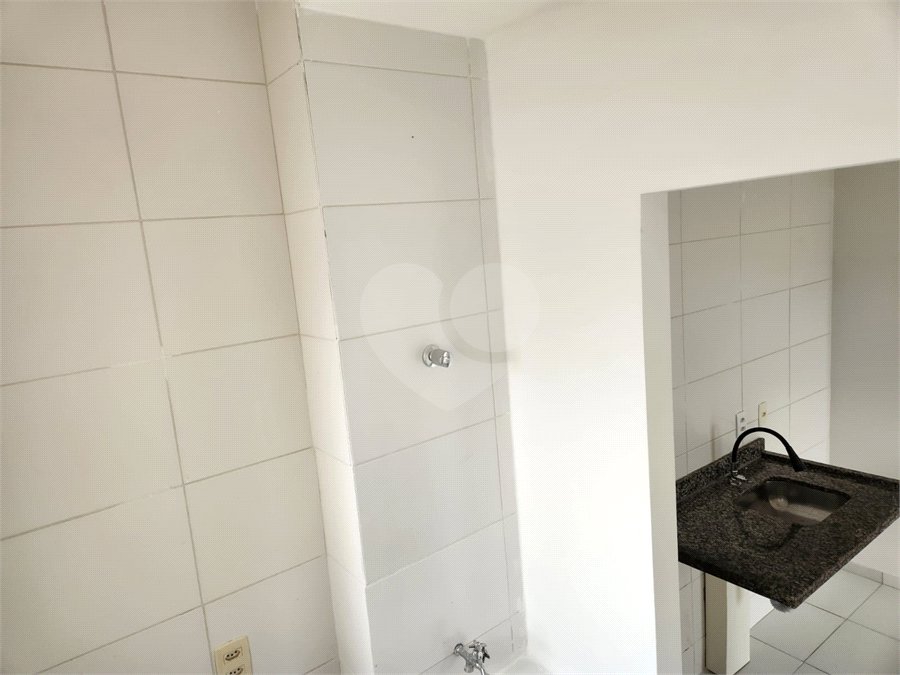 Apartamento para alugar com 2 quartos, sendo 1 suíte, em Villa DI Cesar, Mogi das Cruzes, SP