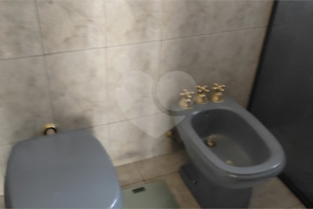 Sobrado à venda com 3 quartos, sendo 1 suíte, em Vila Almeida, Indaiatuba, SP