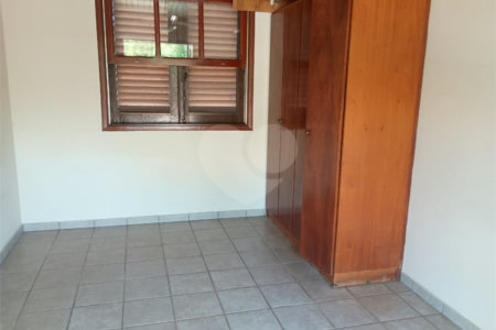 Casa para alugar com 4 quartos, sendo 2 suítes, no condomínio Estância Marambaia, Vinhedo - SP