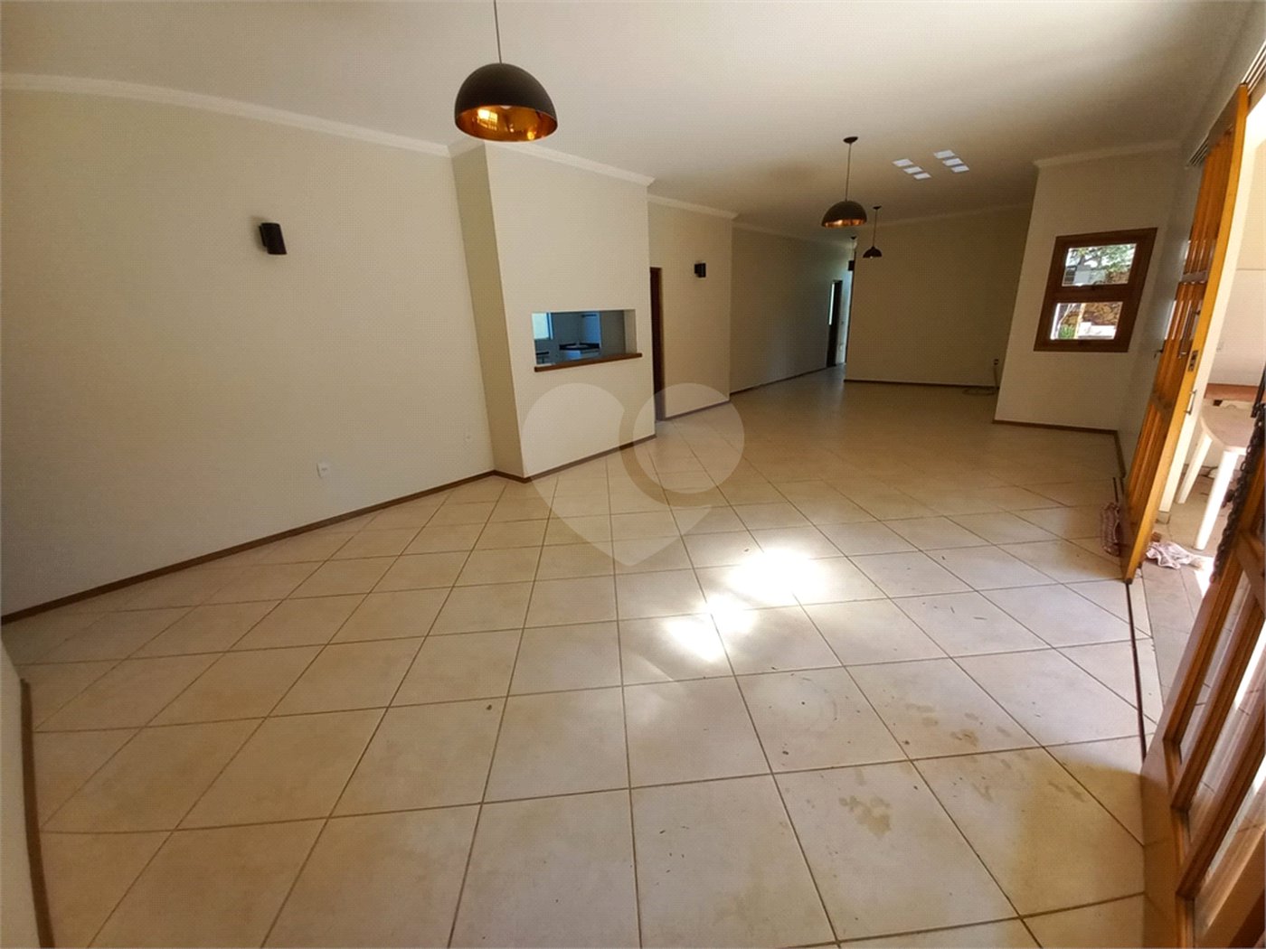 Casa Térrea no Condomínio Damha I,