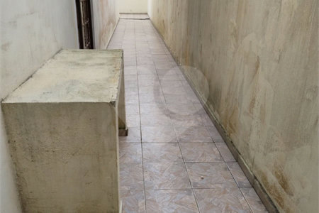 Sobrado à venda com 6 quartos, sendo 2 suítes, em Balneário Stella Maris, Peruíbe, SP
