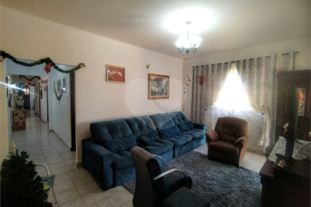 Casa à venda com 4 quartos em Chora Menino, São Paulo, SP