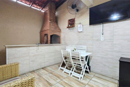 Sobrado à venda com 3 quartos, sendo 1 suíte, em Jardim Nordeste, São Paulo, SP
