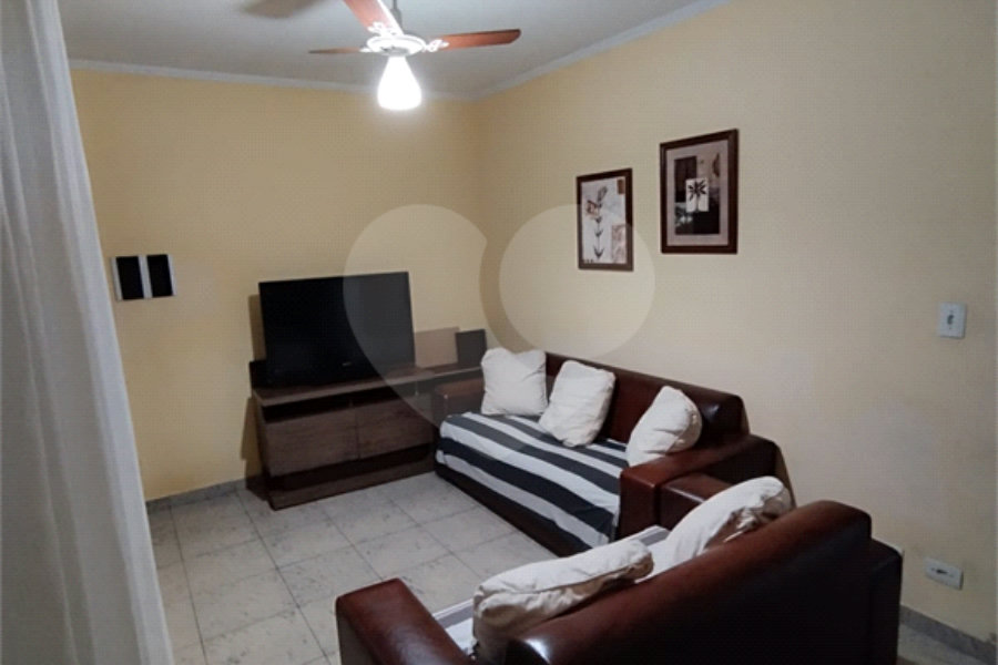 Casa à venda com 2 quartos no condomínio Casa Geminada, São Paulo - SP