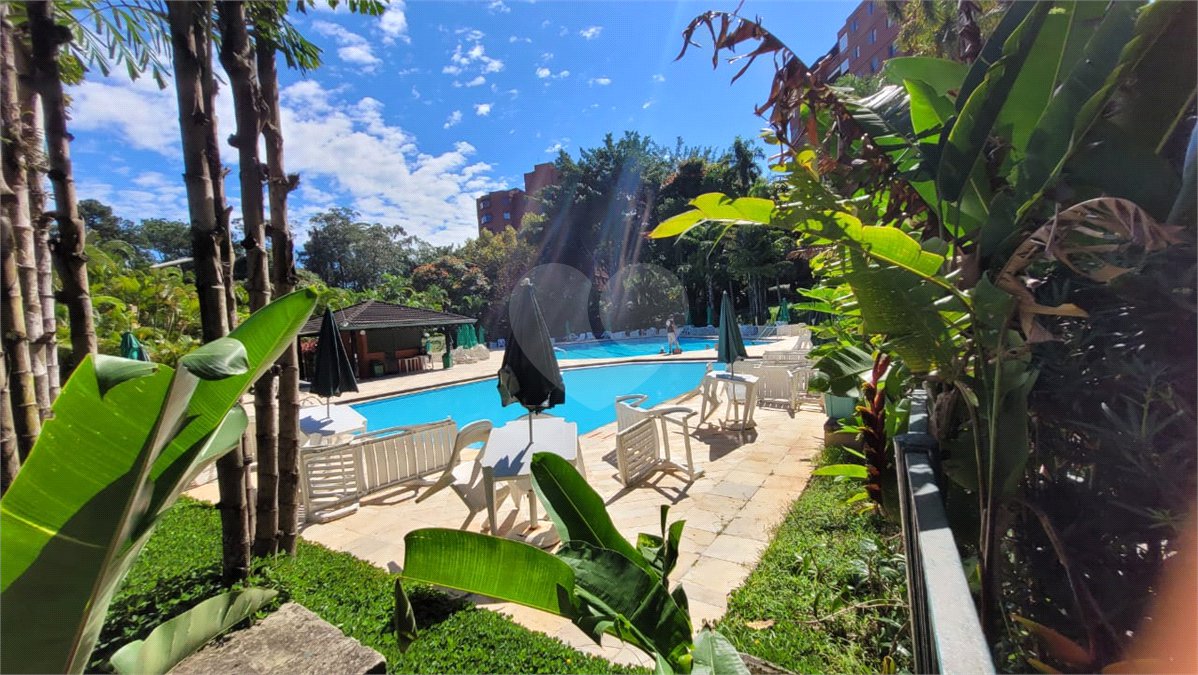Apartamento à venda com 3 quartos em Jardim Marajoara, São Paulo, SP