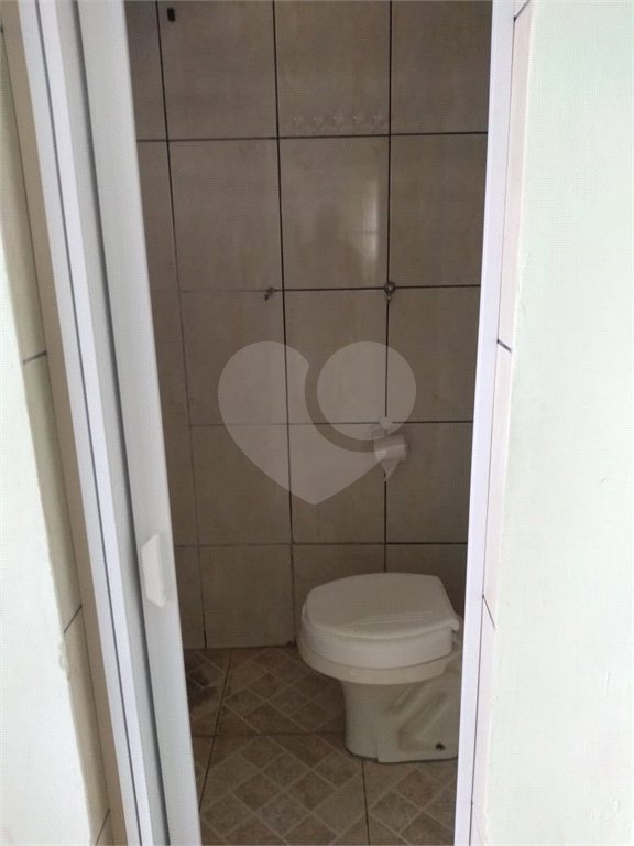 Sobrado à venda com 4 quartos, sendo 1 suíte, em Parque Edu Chaves, São Paulo, SP