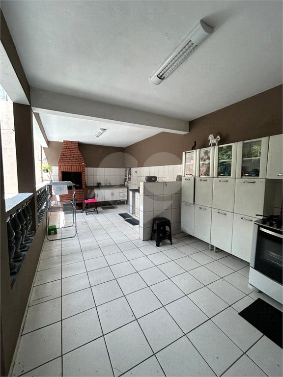 Casa à venda com 3 quartos, sendo 1 suíte, em Jardim Capão Redondo, São Paulo, SP