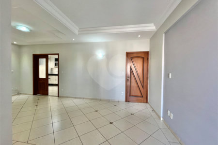 Apartamento à venda com 3 quartos, sendo 1 suíte, em Parque Campolim, Sorocaba, SP
