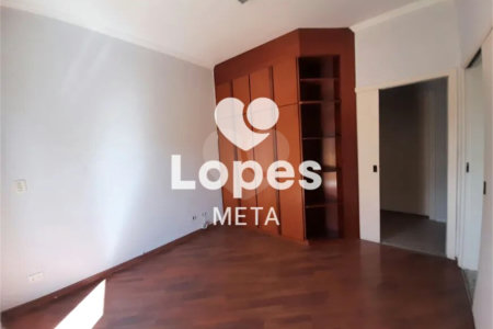 Casa à venda com 4 suítes no condomínio Altos da Serra Ii, São José dos Campos - SP