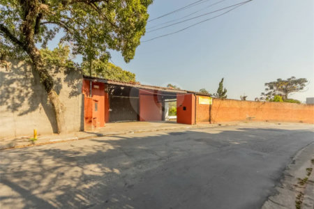 Casa à venda ou para alugar com 5 quartos, sendo 3 suítes, em Chácara Pavoeiro, Cotia, SP
