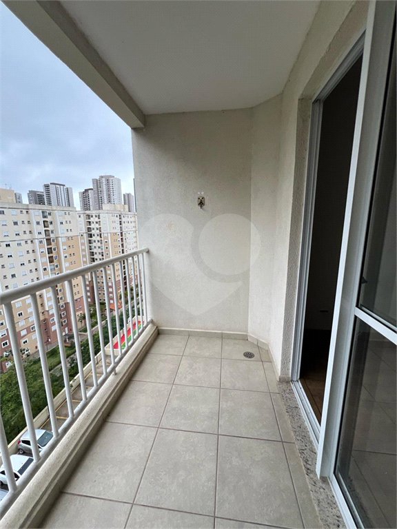 Apartamento à venda com 3 quartos, sendo 1 suíte,  em Parque Reboucas, São Paulo, SP