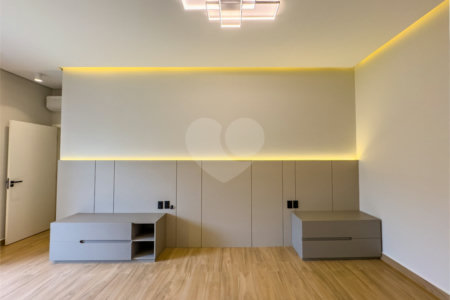 Casa à venda com 3 suítes no condomínio Residencial Helvétia Park, Indaiatuba - SP