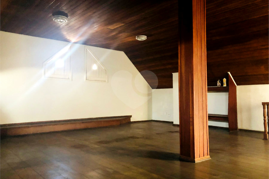 Sobrado à venda com 4 quartos, sendo 3 suítes, em Vila Rosália, Guarulhos, SP