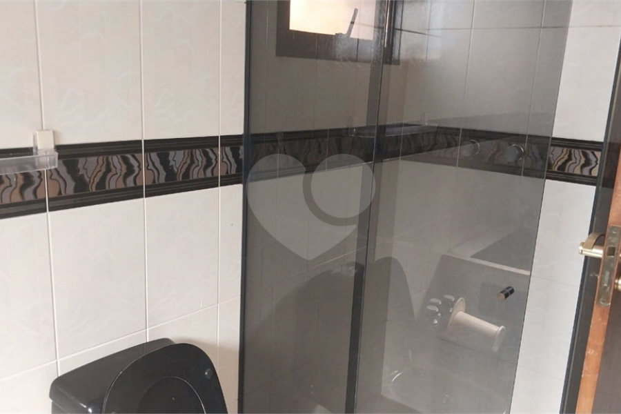 Apartamento à venda com 4 quartos, sendo 2 suítes, em Tombo, Guarujá, SP