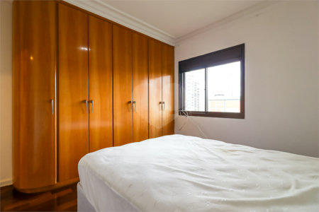 Apartamento à venda com 4 quartos, sendo 3 suítes, em Brooklin Paulista, São Paulo, SP