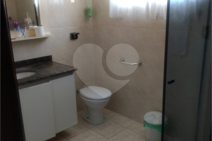 Sobrado à venda com 3 quartos em Horto, São Paulo, SP