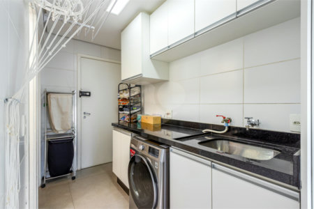 Apartamento à venda com 3 quartos, sendo 1 suíte, em Chácara Santo Antônio, São Paulo, SP