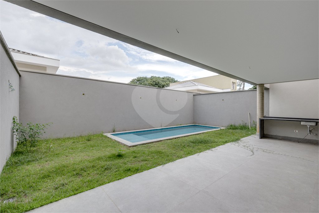 Casa à venda com 4 suítes no condomínio Venezia, São Paulo - SP