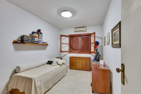 Casa de Vila à venda com 3 quartos, sendo 2 suítes, em Granja Julieta, São Paulo, SP