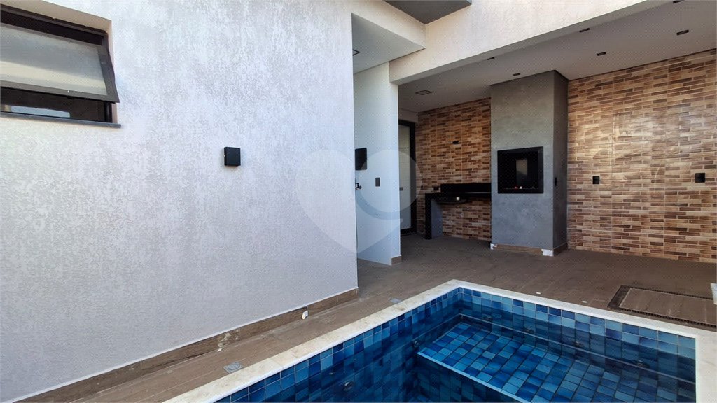 Casa à venda com 3 quartos, sendo 1 suíte, no condomínio Horto Florestal 1, Sorocaba - SP