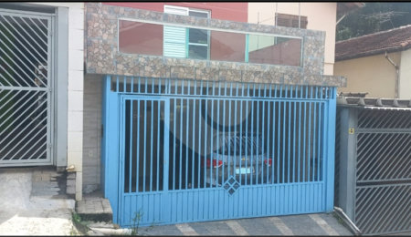 Sobrado à venda com 3 quartos, sendo 1 suíte,  em Tremembé, São Paulo, SP