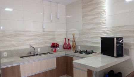 Casa à venda com 2 quartos, sendo 1 suíte,  em Jardim Califórnia, Indaiatuba, SP