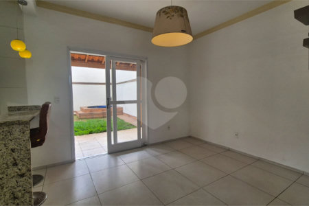 Casa à venda com 3 quartos, sendo 1 suíte,  no condomínio Residencial Horto Villagio, Sorocaba - SP