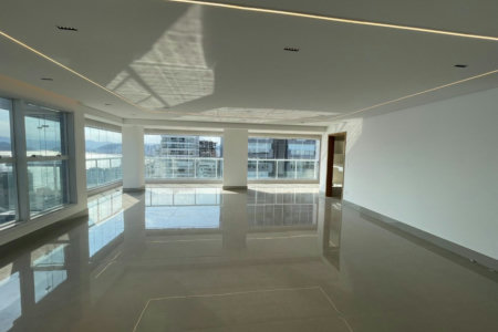 Cobertura com 3 dormitórios à venda, 238 m² por R$ 5.500.000,00 - Embaré - Santos/SP