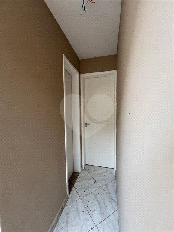 Casa à venda com 4 quartos, sendo 2 suítes, no condomínio Pedra Mar, Rio de Janeiro - RJ