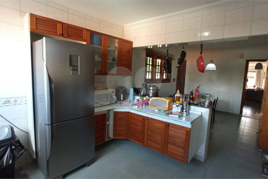 Sobrado à venda com 3 quartos, sendo 1 suíte, em Vila Paulicéia, São Paulo, SP