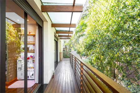 Casa à venda com 4 suítes no condomínio Vila Flora, São Paulo - SP