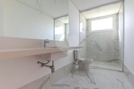 Casa à venda com 4 suítes no condomínio Porto Fino, São Paulo - SP