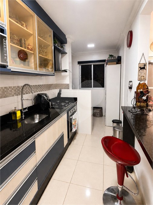 Apartamento à venda com 2 quartos, sendo 1 suíte, em Vila Assis Brasil, Mauá, SP