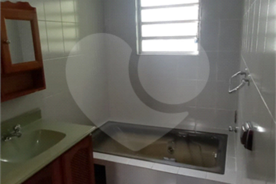 Casa Térrea à venda com 3 quartos, sendo 1 suíte,  no Brasilândia, São Paulo, SP