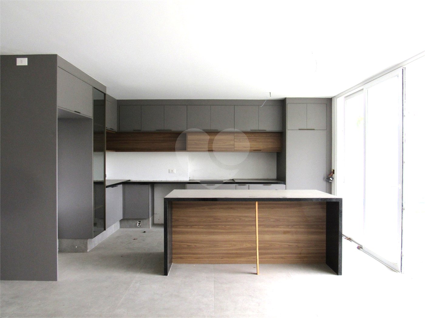 Casa à venda com 4 suítes no condomínio Premiere, São Paulo - SP