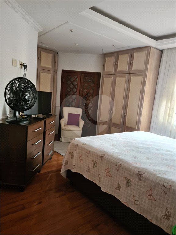 Casa com 3 dorm, 2 suítes, área gourmet, 4 vagas na Mooca