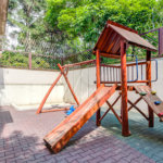 Casa à venda com 4 quartos, sendo 2 suítes, no condomínio Residencial Terras Altas, São Paulo - SP