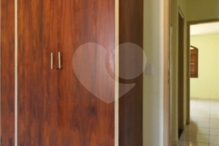 Sobrado à venda com 2 quartos em Jardim Maria Virginia, São Paulo, SP